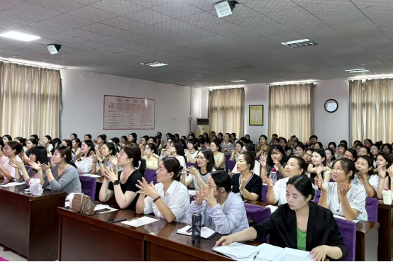 卫东区教师发展中心举行志愿者教师岗前培训2155.png 卫东区教师发展中心举行志愿者教师岗前培训2155.png