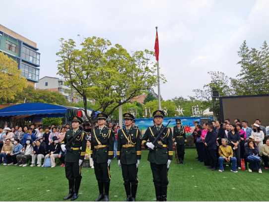 260418童趣燃赛场 运动伴成长--市湖光幼儿园春季运动会圆满举行197.png
